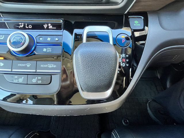 HONDA FREED HYBRID 2021