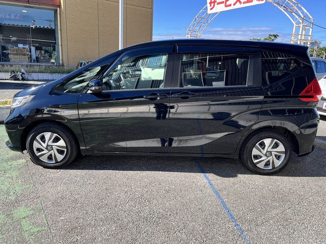 HONDA FREED HYBRID 2021