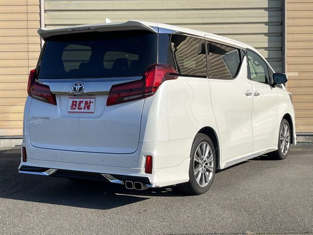 TOYOTA ALPHARD 2023