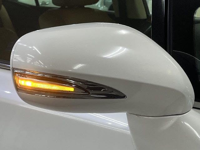 TOYOTA LEXUS HS250h 2011