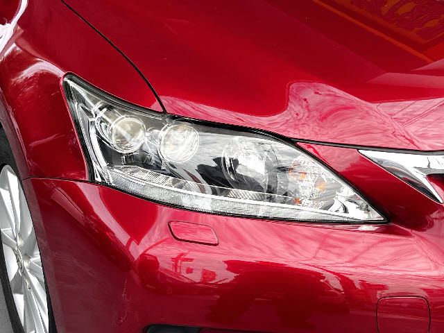 TOYOTA LEXUS CT200h 2011