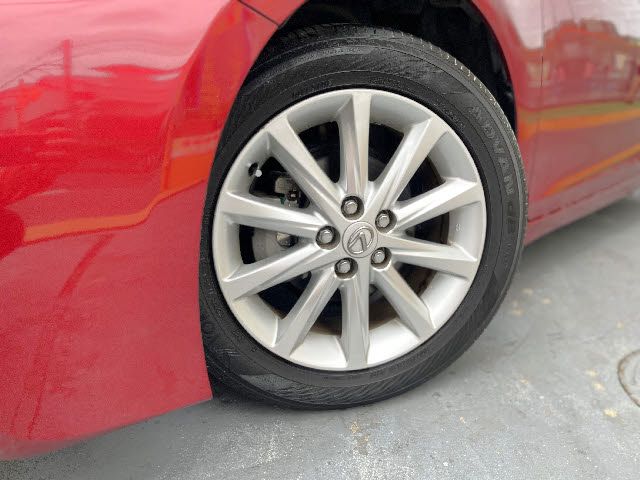 TOYOTA LEXUS CT200h 2011