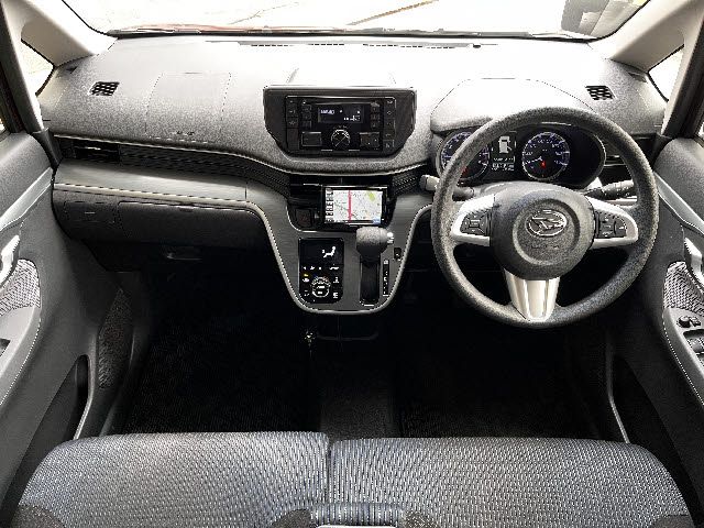 DAIHATSU MOVE CUSTOM 2015