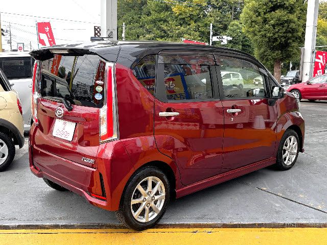 DAIHATSU MOVE CUSTOM 2015