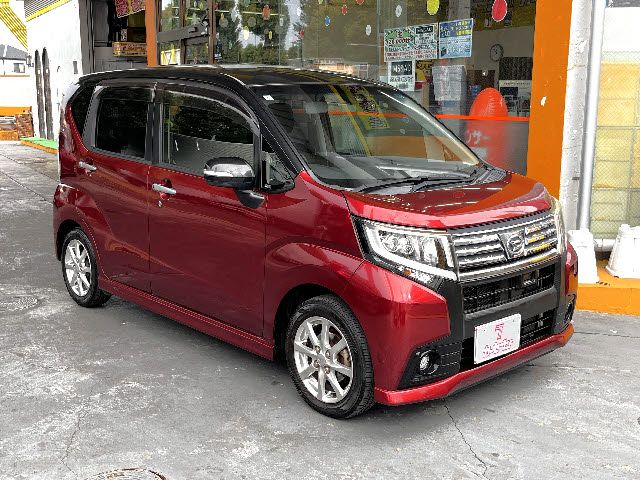 DAIHATSU MOVE CUSTOM 2015