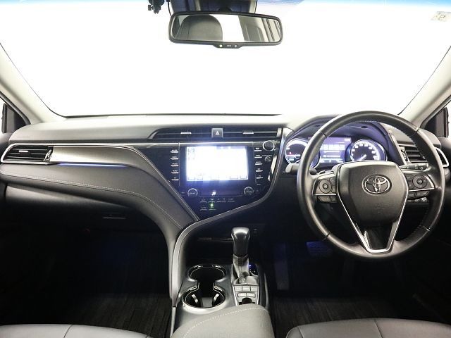 TOYOTA CAMRY HYBRID 2019