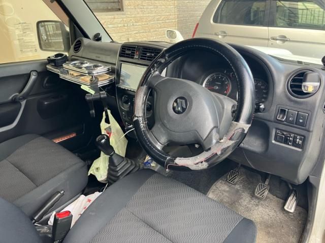 SUZUKI JIMNY SIERRA 2013