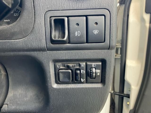 SUZUKI JIMNY SIERRA 2013