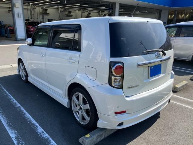 TOYOTA COROLLA RUMION 2010