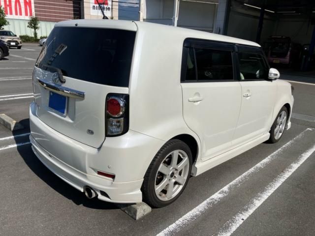 TOYOTA COROLLA RUMION 2010