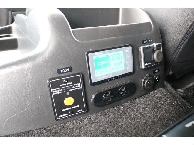 TOYOTA HIACE wagon 4WD 2020