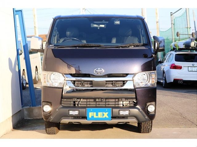 TOYOTA HIACE van 4WD 2021