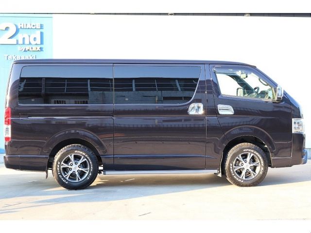 TOYOTA HIACE van 4WD 2021