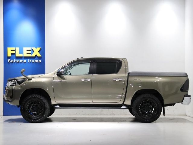 TOYOTA HILUX 4WD 2021