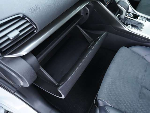 MITSUBISHI ECLIPSE CROSS 4WD 2024