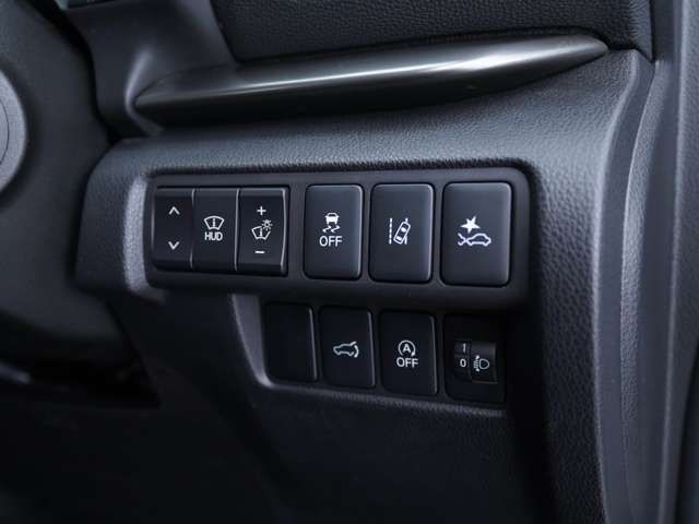 MITSUBISHI ECLIPSE CROSS 4WD 2024