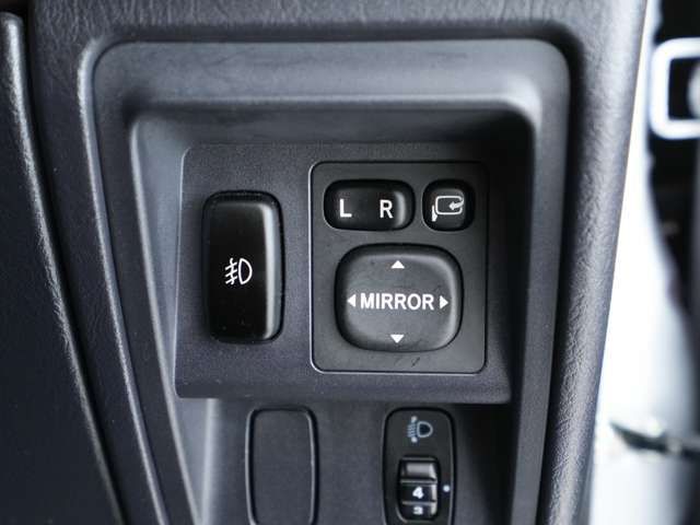 MITSUBISHI PAJERO MINI 4WD 2012