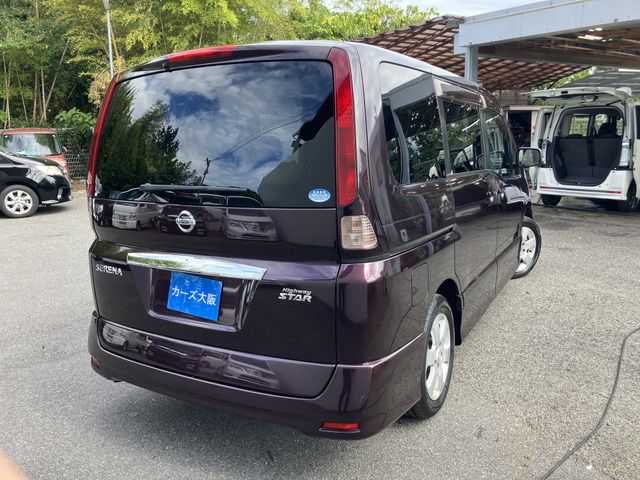 NISSAN SERENA  WG 2010