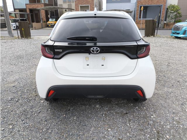 TOYOTA YARIS 2022