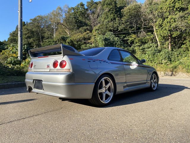 NISSAN SKYLINE GT-R 1996