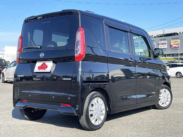 NISSAN ROOX 2022
