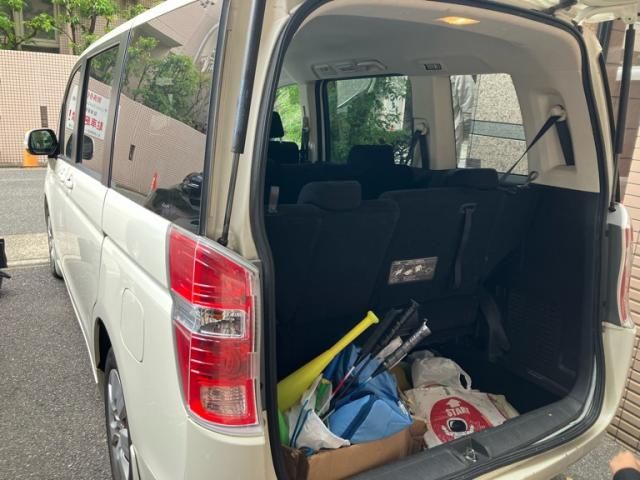 HONDA STEPWAGON 2011