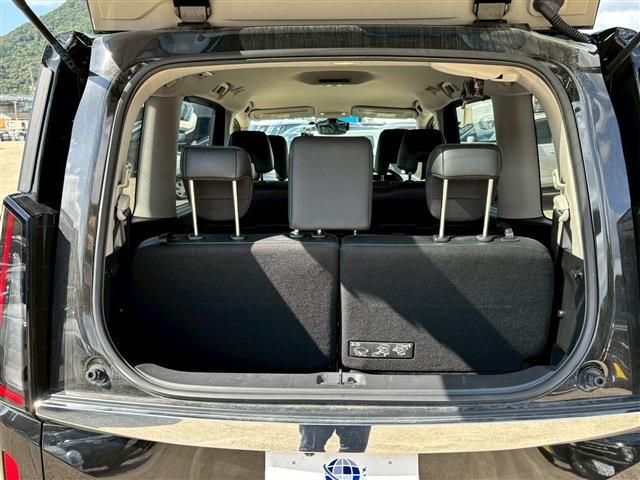 NISSAN SERENA  WG 2024