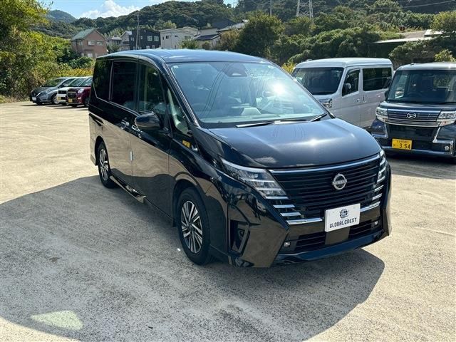 NISSAN SERENA  WG 2024