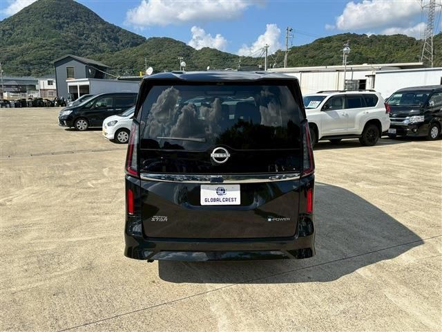 NISSAN SERENA  WG 2024