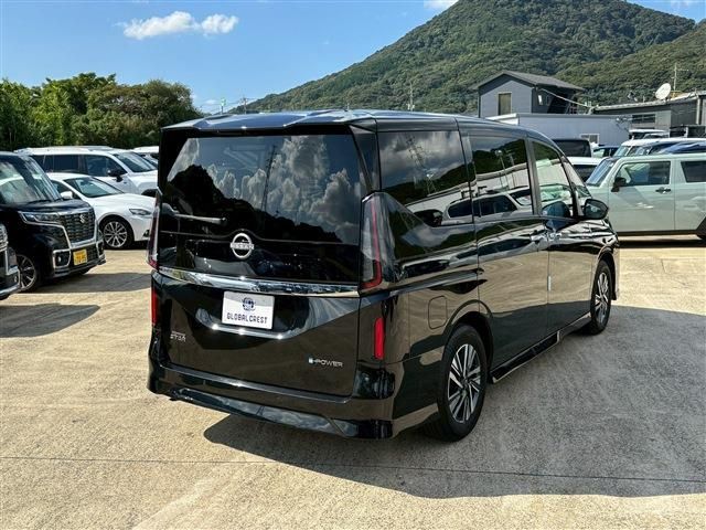 NISSAN SERENA  WG 2024