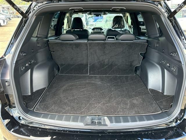 SUBARU FORESTER 2024