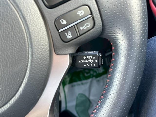 TOYOTA LEXUS RC300h 2023