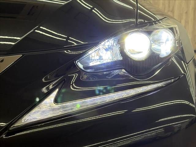 TOYOTA LEXUS IS300h 2013