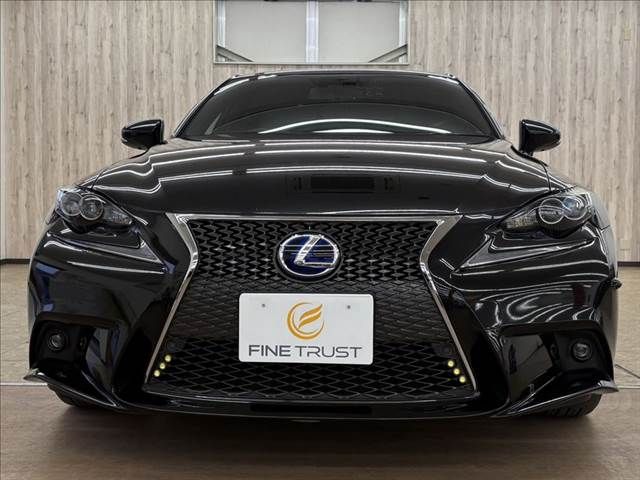 TOYOTA LEXUS IS300h 2013