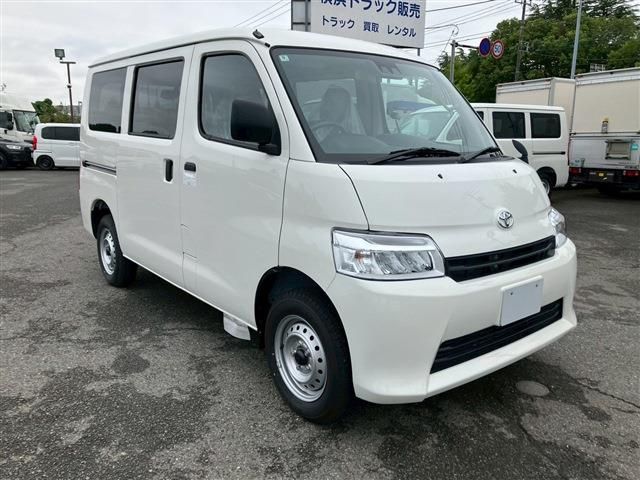 TOYOTA TOWNACE van 4WD 2025