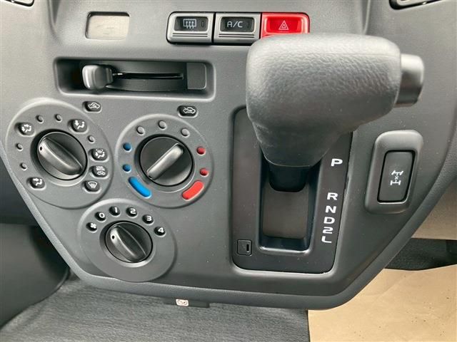 TOYOTA TOWNACE van 4WD 2025