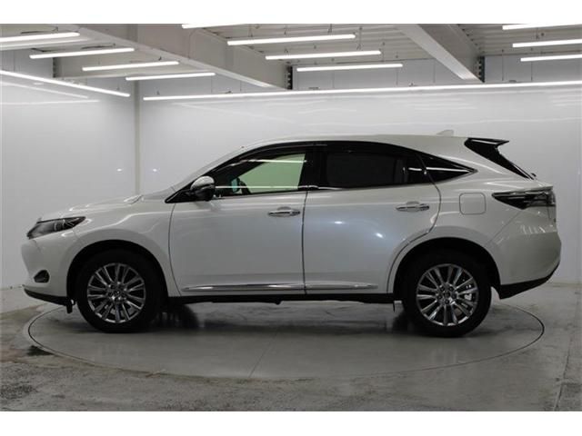 TOYOTA HARRIER 2WD 2014