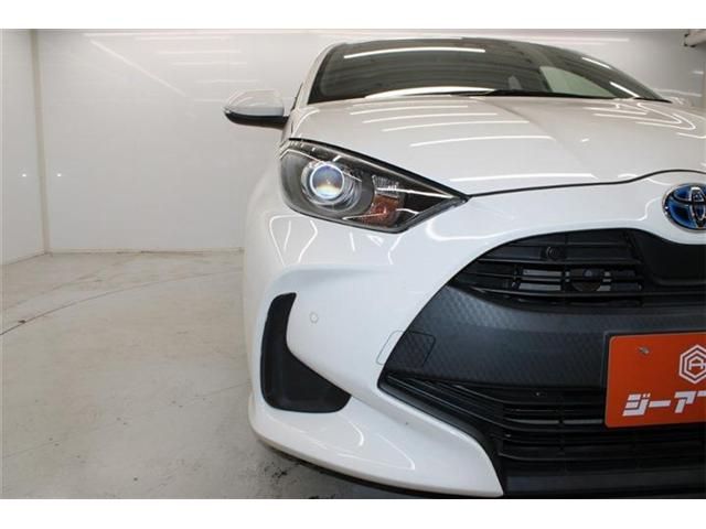 TOYOTA YARIS HYBRID 2020