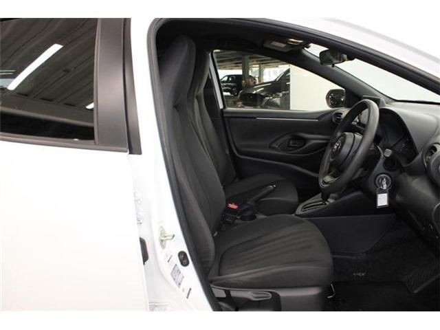 TOYOTA YARIS HYBRID 2020