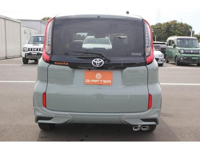 TOYOTA SIENTA 2023