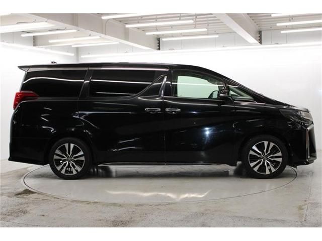 TOYOTA ALPHARD 2018
