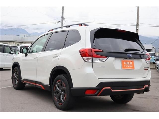 SUBARU FORESTER 2019
