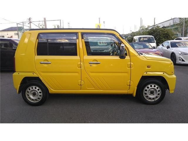 DAIHATSU NAKED 2002