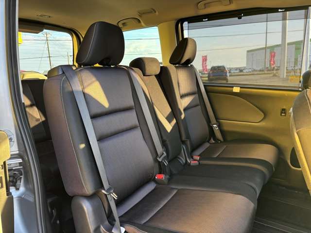 NISSAN SERENA  S-HYBRID 4WD 2016