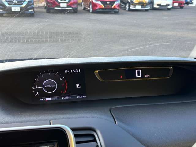 NISSAN SERENA  S-HYBRID 4WD 2016