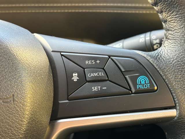 NISSAN SERENA  S-HYBRID 4WD 2016