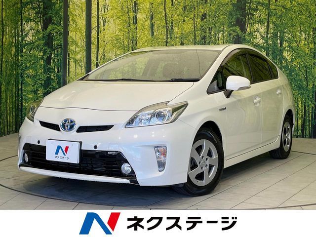 TOYOTA PRIUS 2014