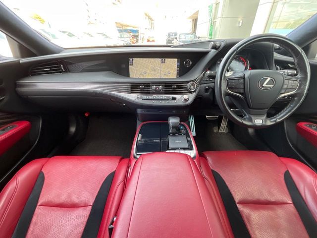 TOYOTA LEXUS LS500 2018