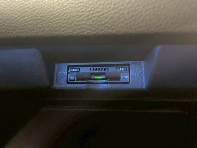 TOYOTA HARRIER 2WD 2018