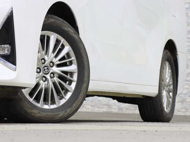 TOYOTA ALPHARD hybrid 4WD 2020